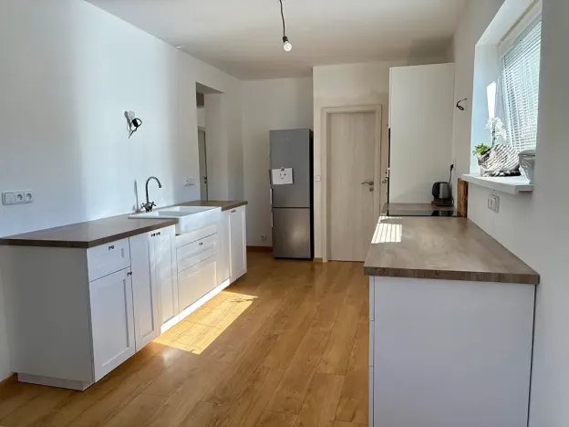 Prodej rodinného domu, Stříbrná Skalice, osada Na Hradcích, 158 m2