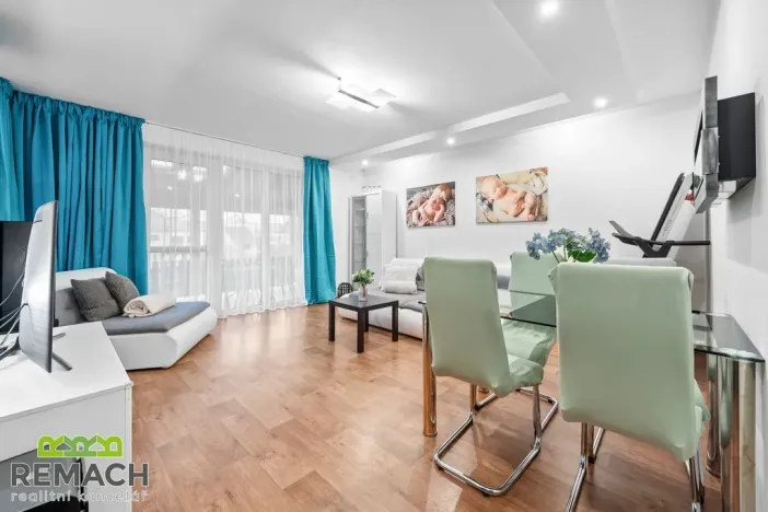 Prodej rodinného domu, Ostrožská Nová Ves, V uličce, 244 m2