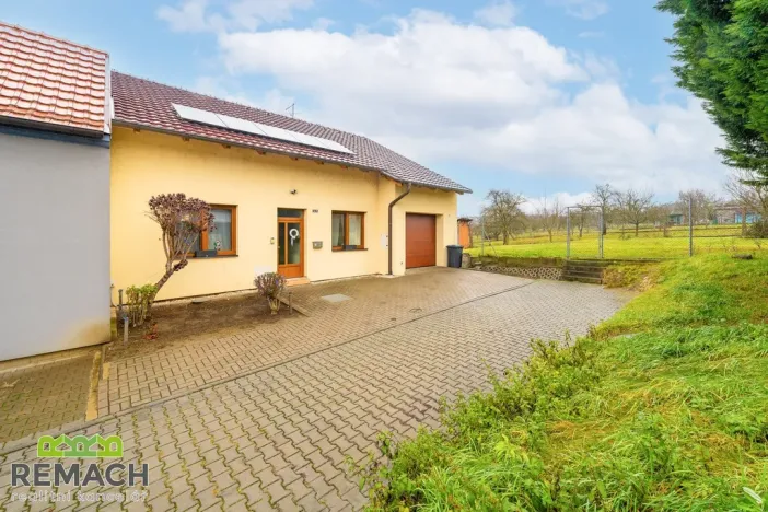 Prodej rodinného domu, Ostrožská Nová Ves, V uličce, 244 m2