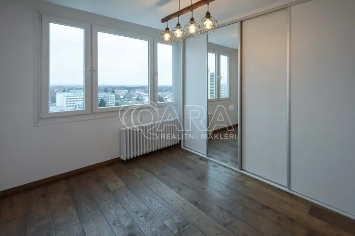 Pronájem bytu 3+1, Neratovice, 28. října, 70 m2