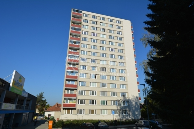 Pronájem bytu 3+1, Neratovice, 28. října, 70 m2