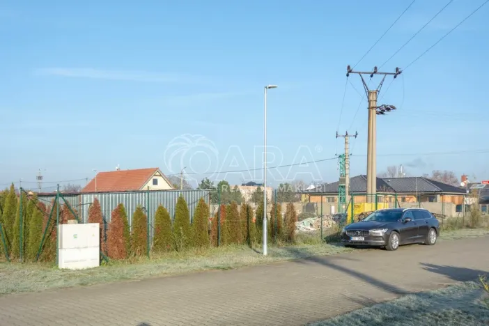 Prodej pozemku pro bydlení, Obříství, Povodňová, 1610 m2