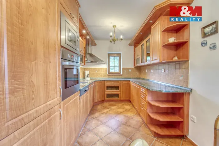 Prodej rodinného domu, Zlatá Koruna, 154 m2