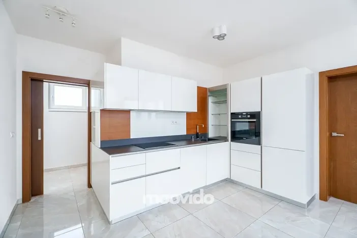 Prodej bytu 3+kk, Praha - Horní Měcholupy, Hornoměcholupská, 56 m2