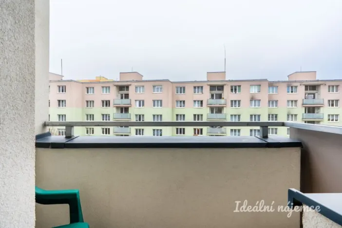 Pronájem bytu 1+kk, Praha - Hostivař, Kytínská, 34 m2