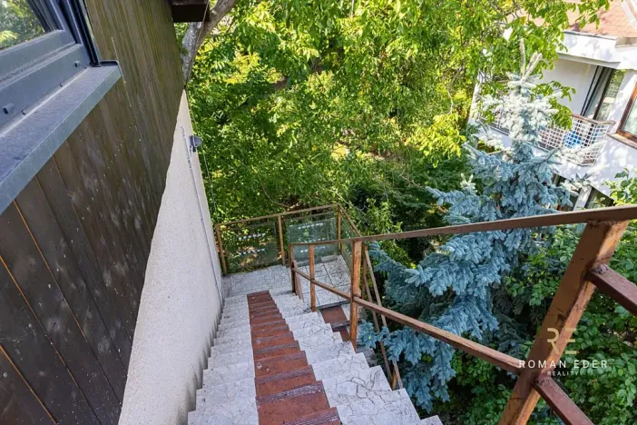 Prodej vícegeneračního domu, Praha - Záběhlice, Střemchová, 348 m2