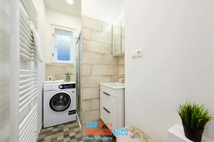 Prodej bytu 2+1, Praha - Motol, Podhorská, 56 m2