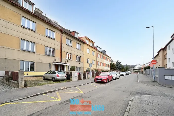Prodej bytu 2+1, Praha - Motol, Podhorská, 56 m2