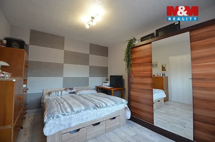 Prodej bytu 3+1, Žulová, Na Rybníčku, 76 m2