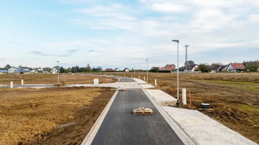 Prodej pozemku, Všestary, 842 m2