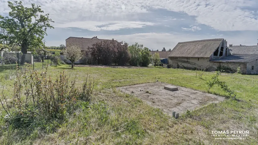 Prodej pozemku, Lišice, 1436 m2