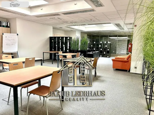 Pronájem kanceláře, Praha - Nové Město, Vladislavova, 974 m2