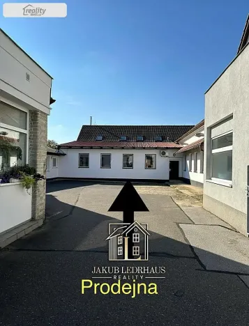 Pronájem skladu, Praha, Libušská, 1900 m2