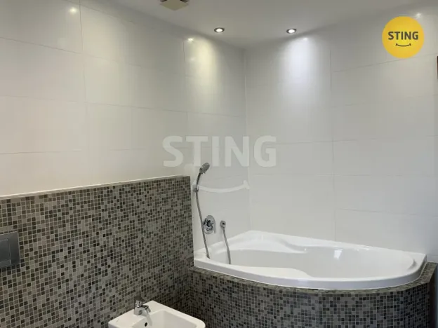 Pronájem rodinného domu, Ostrava, Keltičkova, 150 m2