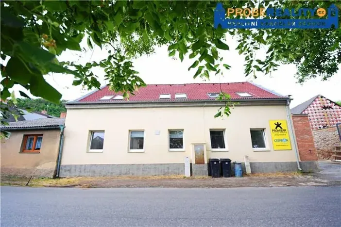 Pronájem bytu 2+1, Králův Dvůr, Jungmannova, 55 m2