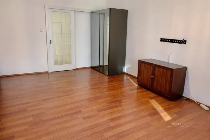 Pronájem bytu 2+1, Praha - Vinohrady, Francouzská, 63 m2