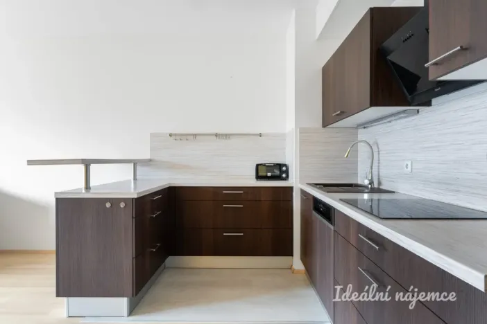 Pronájem bytu 2+kk, Praha - Letňany, Pavla Beneše, 68 m2