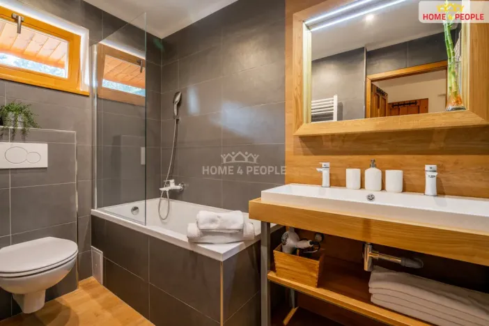 Prodej bytu 4+kk, Velké Karlovice, 135 m2