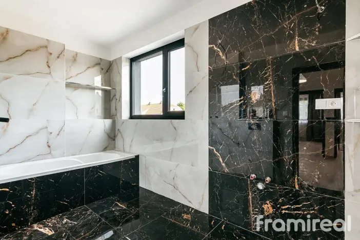 Prodej rodinného domu, Holubice, 179 m2