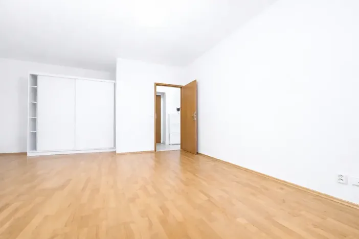 Pronájem bytu 2+kk, Praha, 40 m2