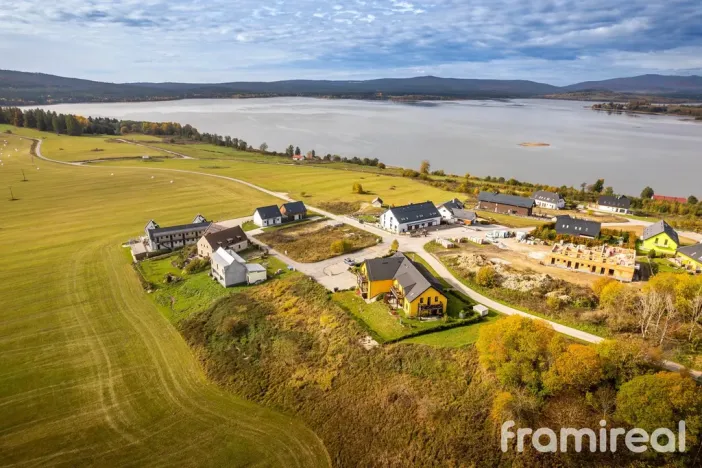 Prodej pozemku pro bydlení, Frymburk - Kovářov, 1696 m2