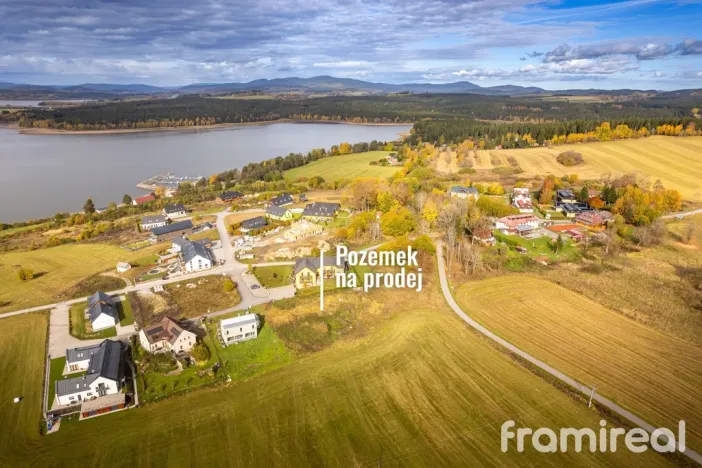 Prodej pozemku pro bydlení, Frymburk - Kovářov, 1696 m2