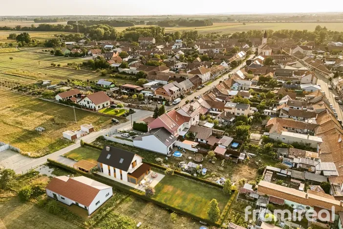 Prodej pozemku pro bydlení, Opatovice, Velké dráhy, 1000 m2