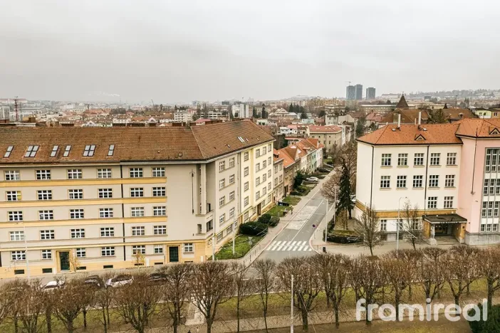 Pronájem bytu 3+kk, Brno, Charvatská, 97 m2