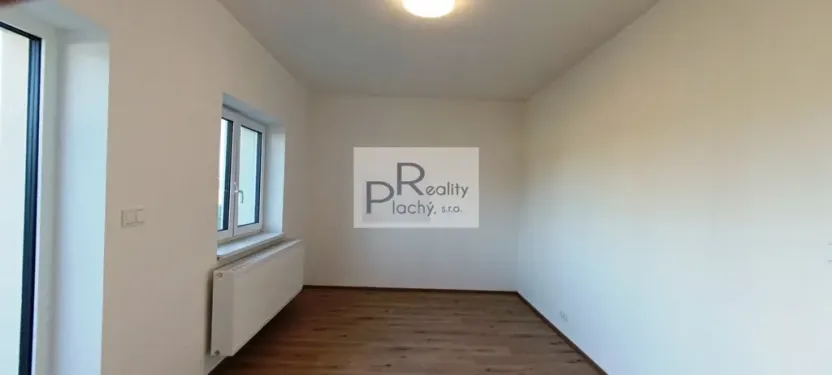 Prodej bytu 2+kk, Hevlín, 56 m2
