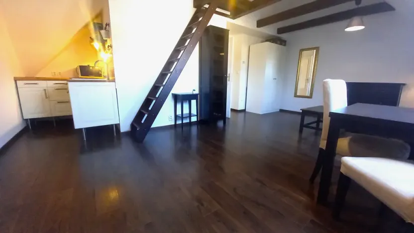 Prodej bytu 1+kk, Praha - Vysočany, Novovysočanská, 41 m2