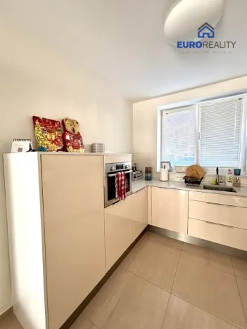 Prodej rodinného domu, Mariánské Lázně, 1. máje, 194 m2