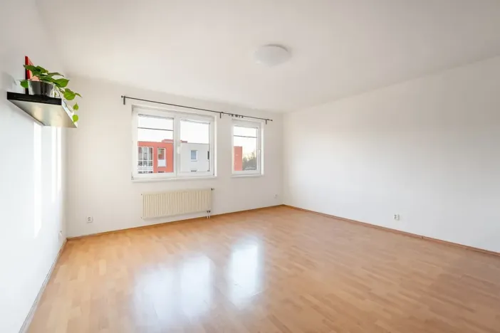 Pronájem bytu 2+kk, Brno, Trýbova, 58 m2