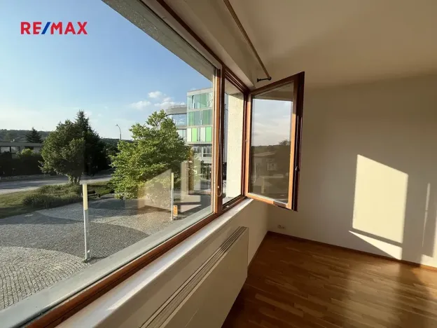 Pronájem bytu 3+kk, Černošice, Mokropeská, 99 m2