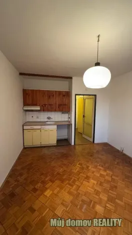 Pronájem bytu 1+kk, Praha - Braník, Vavřenova, 28 m2