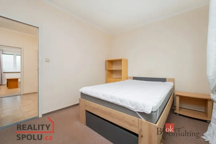 Pronájem bytu 2+kk, Jablonec nad Nisou, Skelná, 41 m2