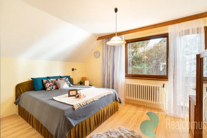 Prodej rodinného domu, Litvínovice, 235 m2