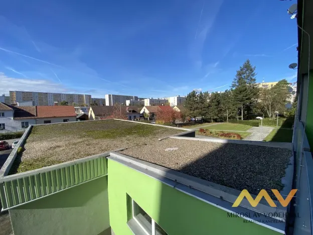 Pronájem bytu 1+kk, Hradec Králové - Nový Hradec Králové, Brožíkova, 22 m2