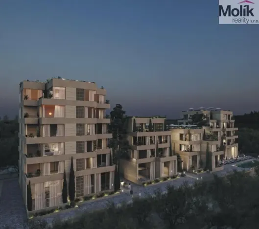 Prodej bytu 3+kk, Radhimë, 72 m2