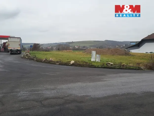 Pronájem komerčního pozemku, Drslavice, 748 m2