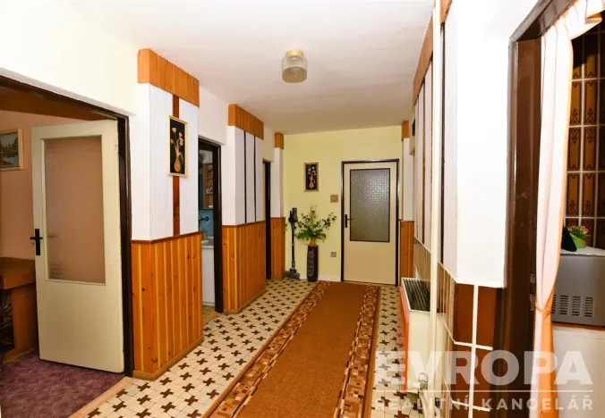 Prodej rodinného domu, Hodějice, 260 m2