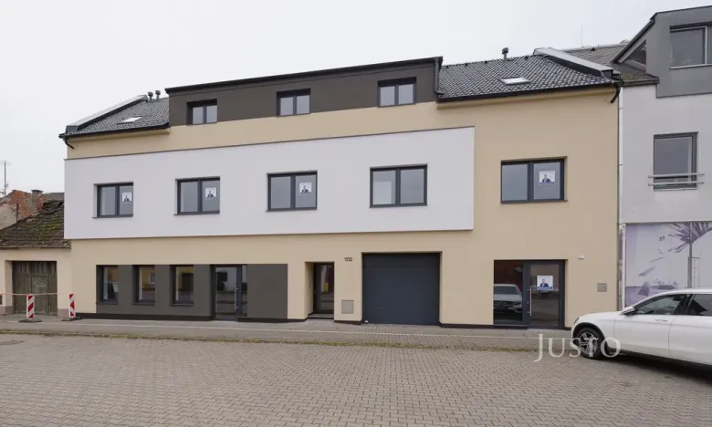 Pronájem obchodního prostoru, Staré Město, Hradišťská, 42 m2