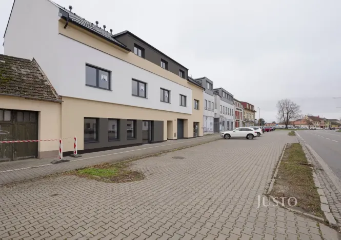 Pronájem obchodního prostoru, Staré Město, Hradišťská, 42 m2