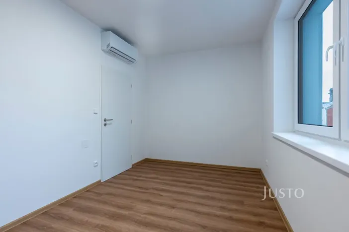Pronájem bytu 2+kk, Staré Město, Hradišťská, 55 m2