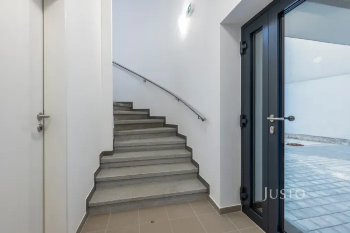 Pronájem bytu 2+kk, Staré Město, Hradišťská, 53 m2