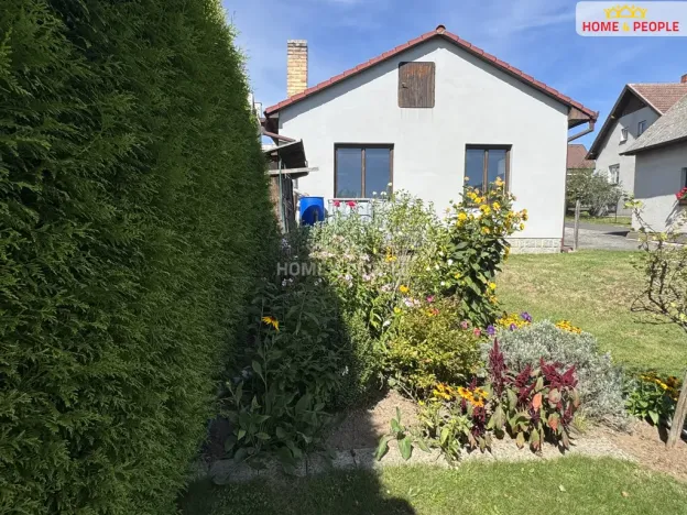 Prodej rodinného domu, Bělčice, Budovatelská, 330 m2