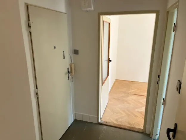 Prodej bytu 2+1, Opava, Olomoucká, 49 m2