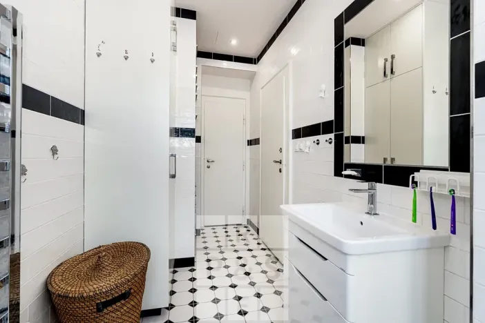 Prodej bytu 3+1, Praha - Smíchov, Nad Laurovou, 98 m2