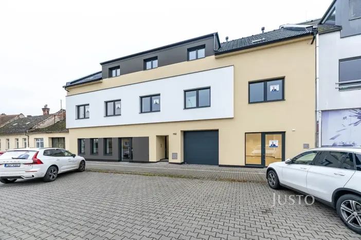 Pronájem bytu 2+kk, Staré Město, Hradišťská, 57 m2