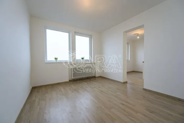 Pronájem bytu 1+1, Praha - Jinonice, Peroutkova, 30 m2