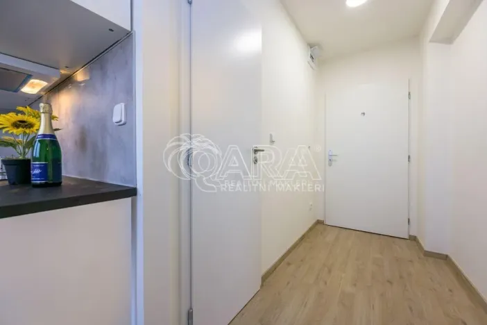 Pronájem bytu 1+1, Praha - Jinonice, Peroutkova, 30 m2